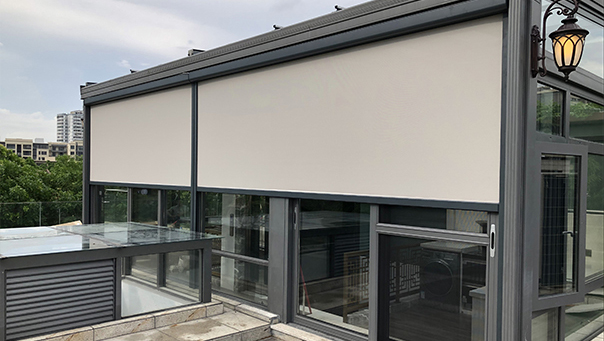 室外電動遮陽簾